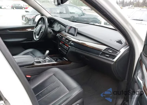 2016 BMW X5 Edrive xDrive40E z USA, uszkodzony, nr VIN 5UXKT0C55G0S77047